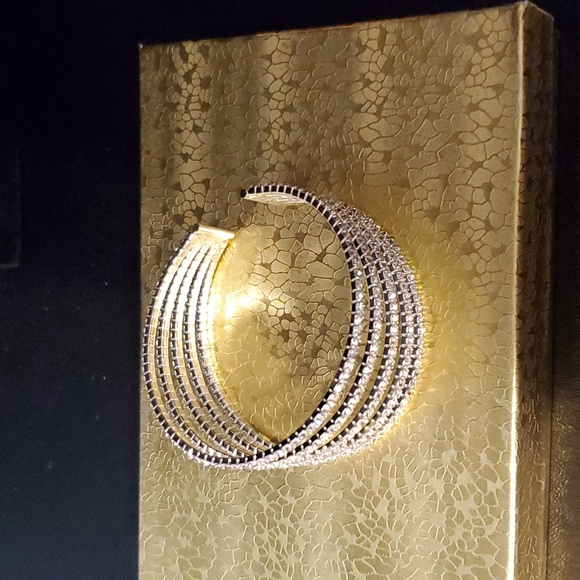 Bangle Rhinestone Bracelet: Bridal Formal Special Occasion Competi… - Picture 2 of 4